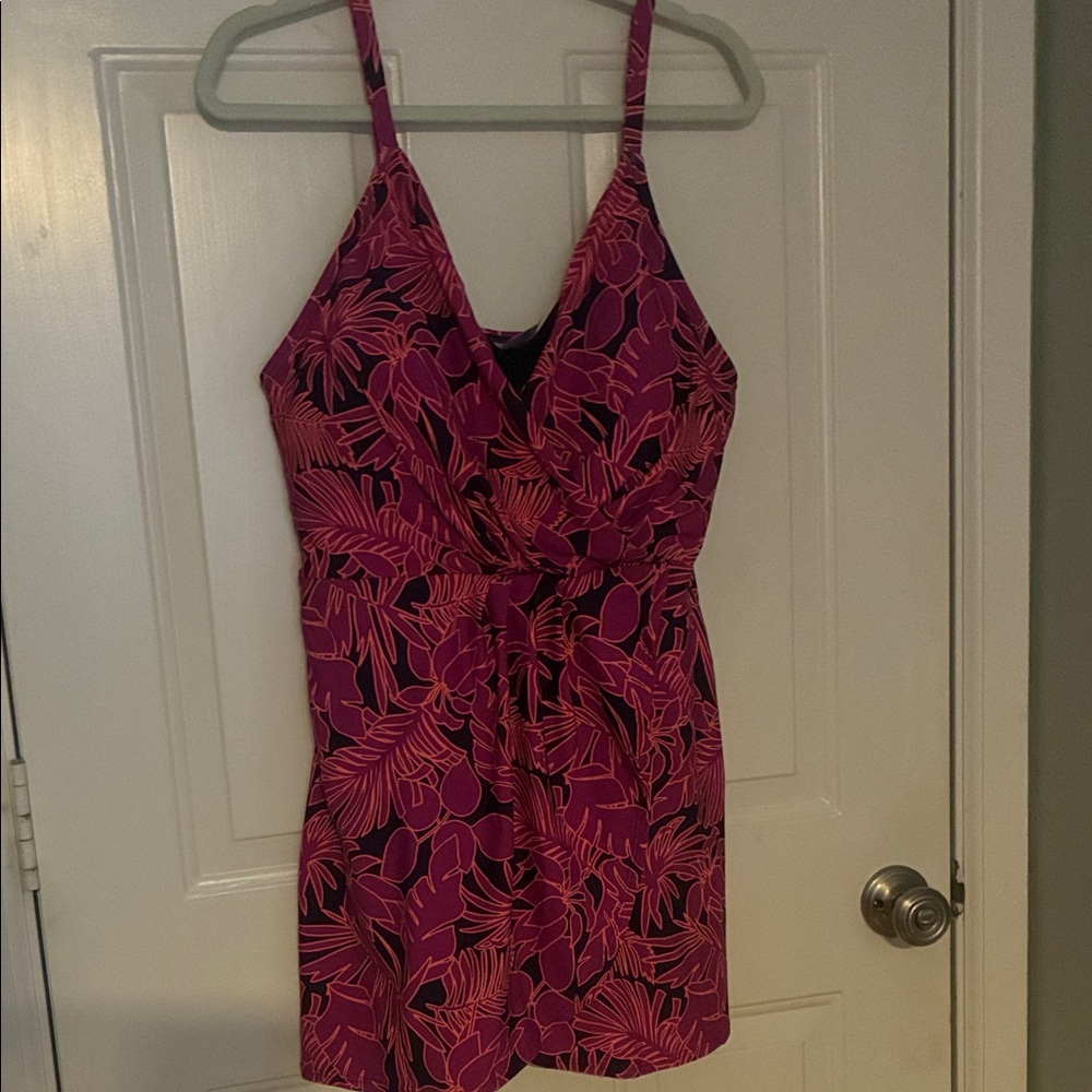 Lands' End Pink and Black Floral V‑Neck swim suit.